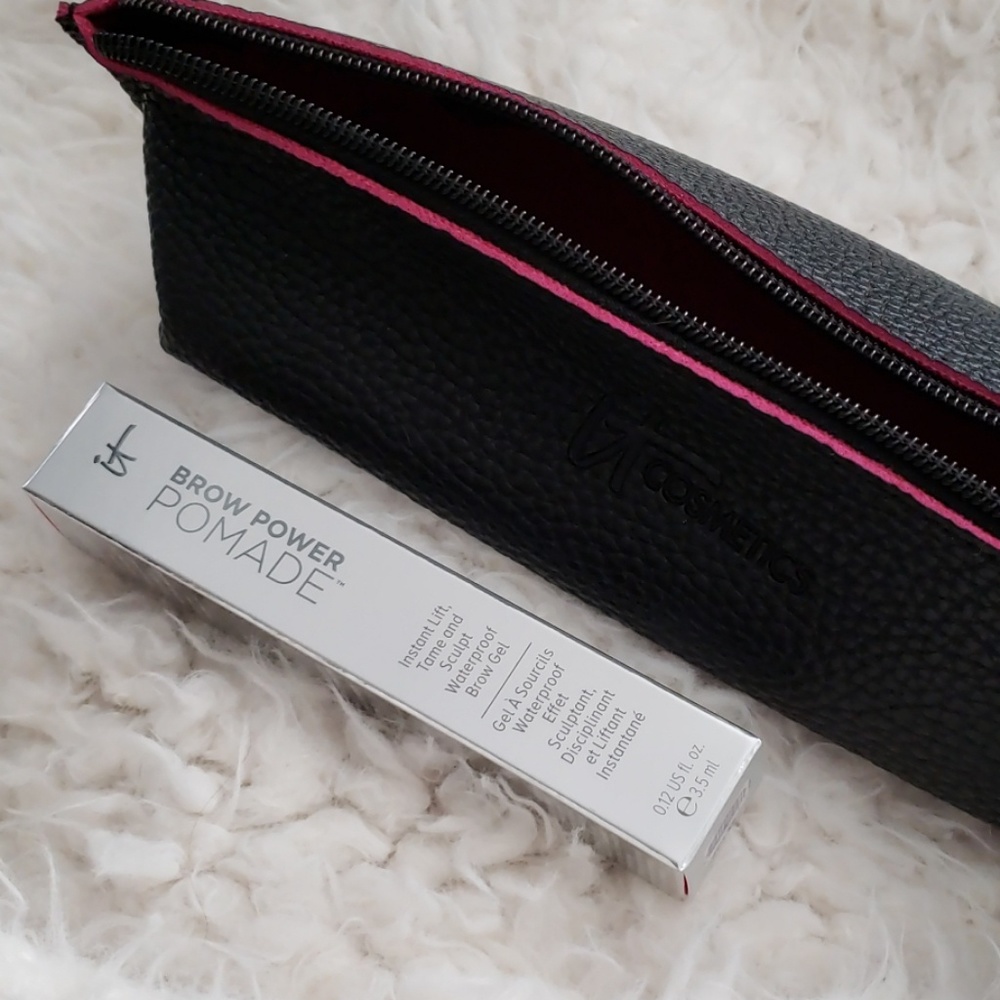 It Cosmetics Brow Power Pomade w Makeup Bag